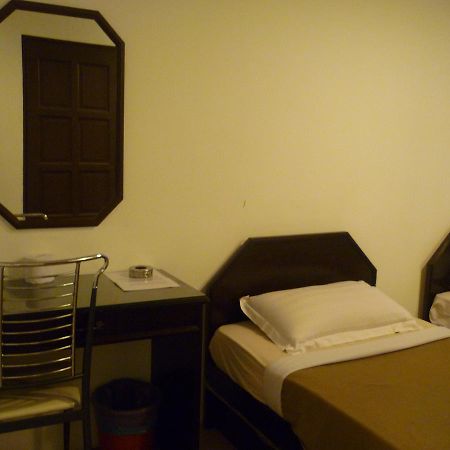 Best One Hotel Malacca Buitenkant foto