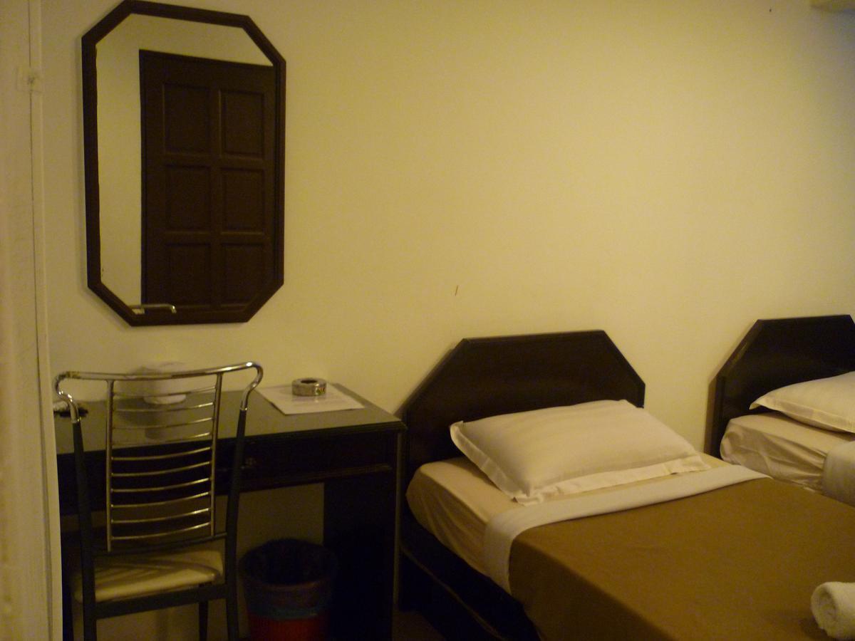 Best One Hotel Malacca Buitenkant foto